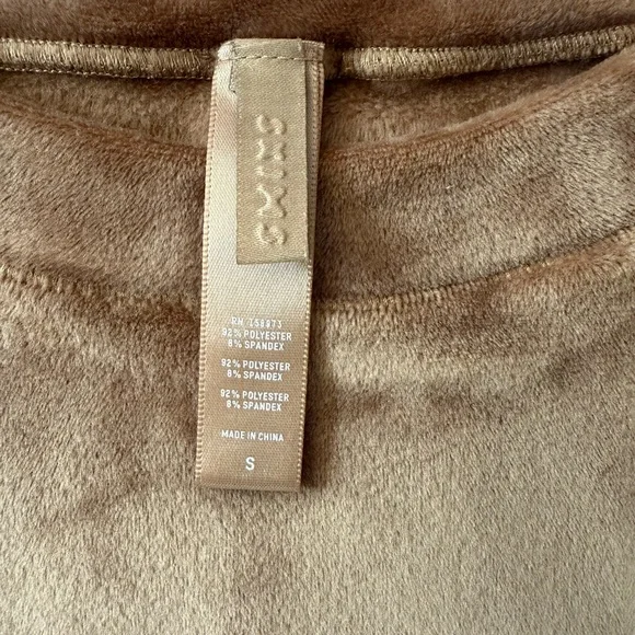 SKIMS Velour Honey Tank Top, Size Small Excellent Condition ( No Flaw ) - Picture 8 of 8